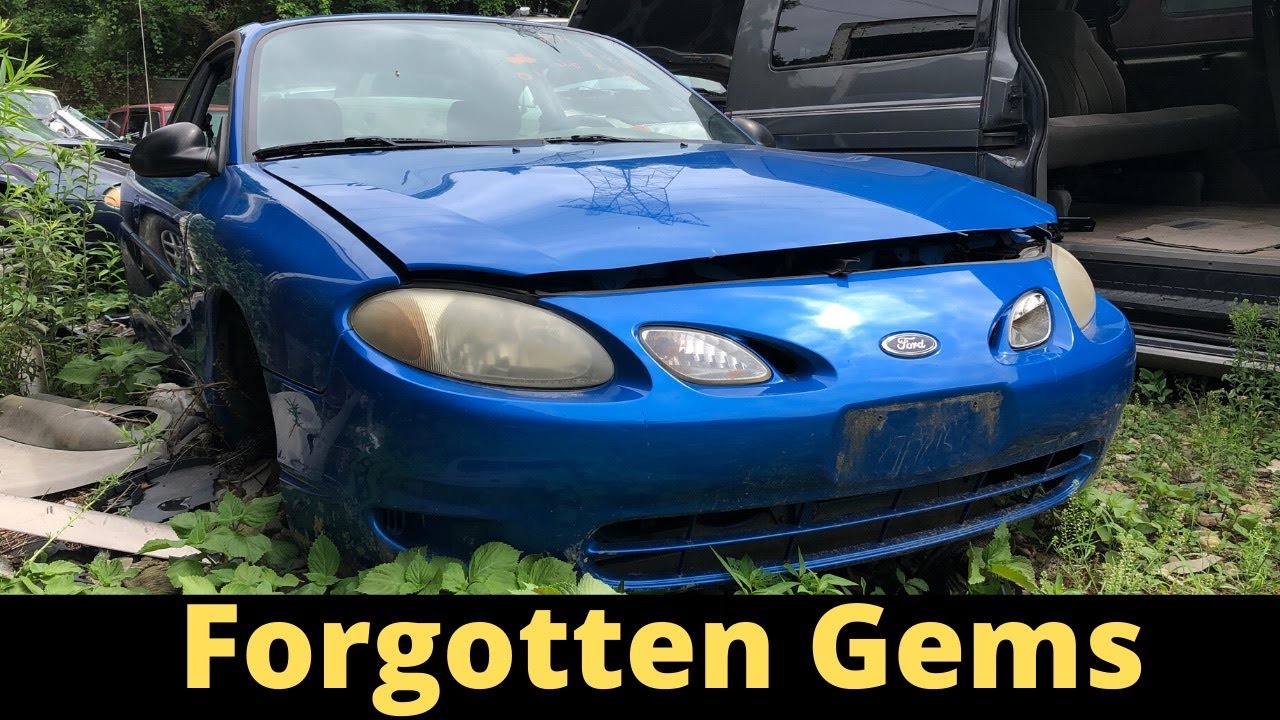 Junk Yard Treasures - Salvage Yard Walk Around