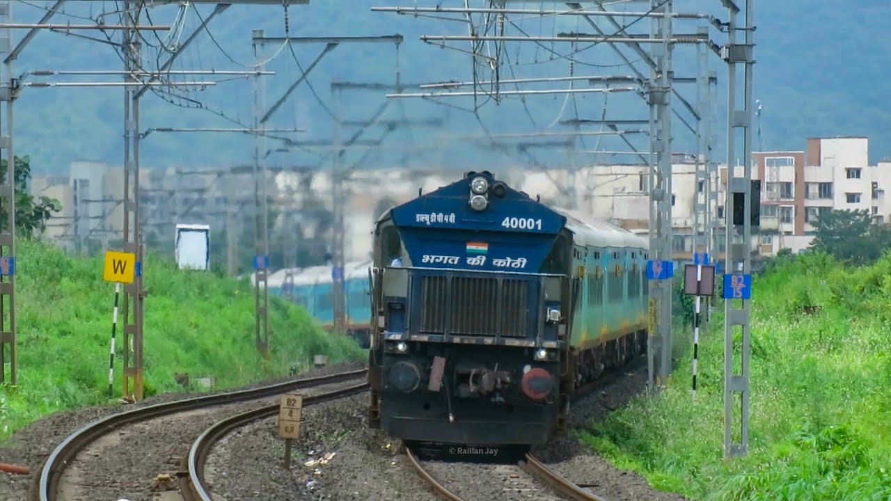 Loud Honking BGKT WDP-4B Steadily Negotiating On Beautiful S Curve, Hauling 19668 Humsafar Express