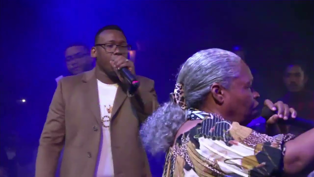 MARTHA CANDELA TALITACUMI CORO DE FUEGO