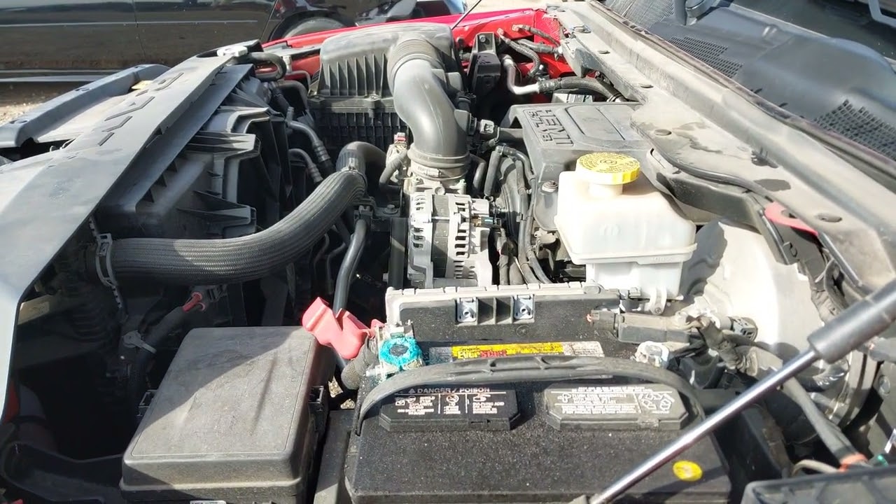 Звук мотора RAM ERG 3.6L V6 24V VVT (ERG) от 2019 Ram 1500 Big Horn/Lone Star 4X2 5'7" Box 1C6RRE...