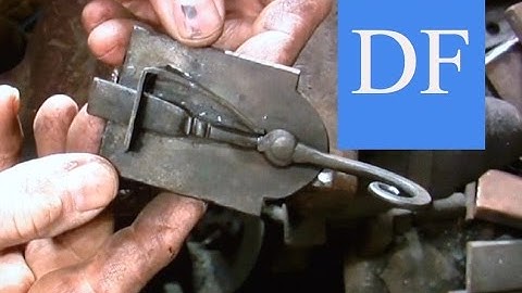 Blacksmithing Project - Forging a Simple Spring Latch