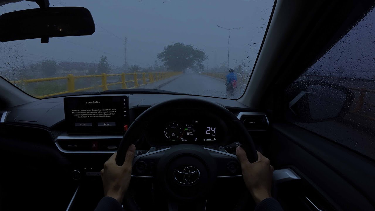 Driving in heavy rain in the suburbs - Relaxation for a good night's ...