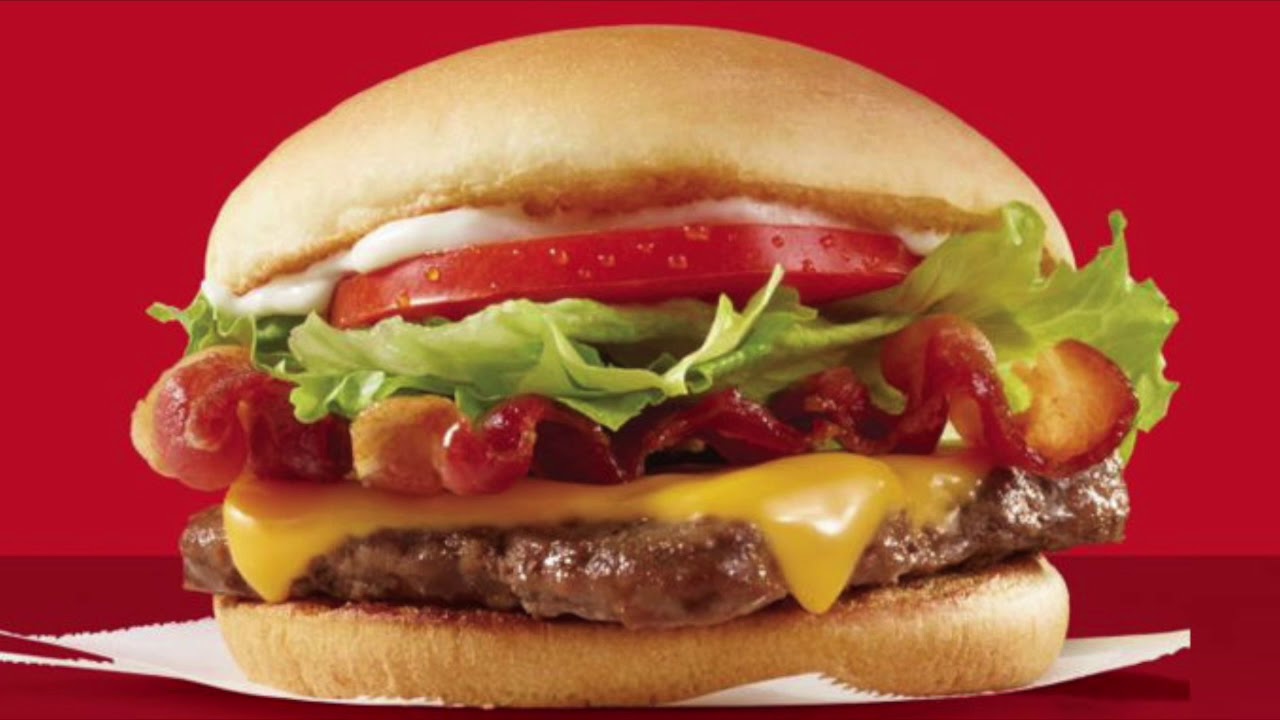 Wendy's Cheddar Lovers Bacon Cheeseburger