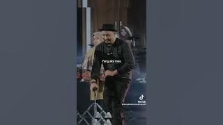 Vidio viral tik tok lagu pengen di sun.