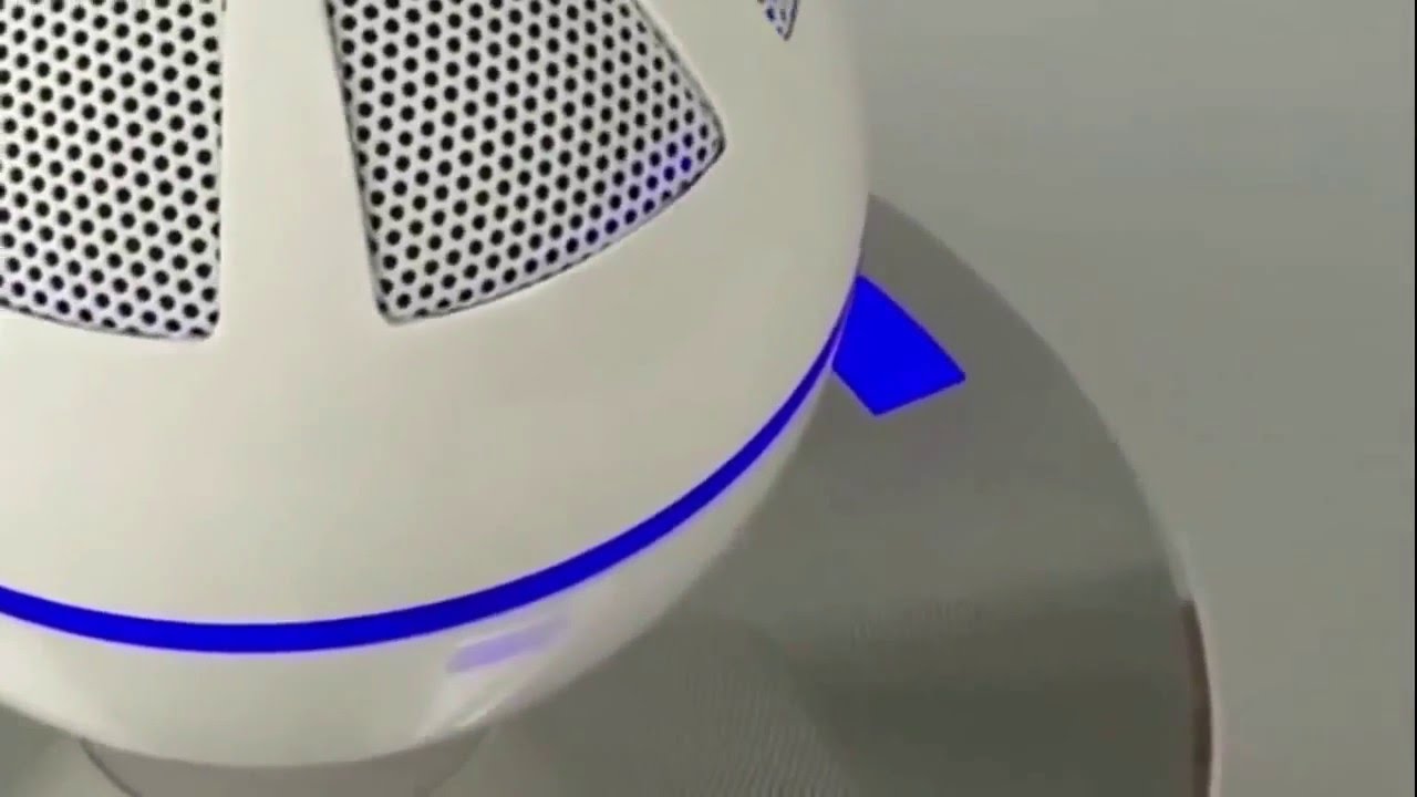 ICE Orb lo Speaker Bluetoot che fluttua nell'aria