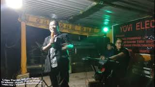 Lagu Toraja Situru turu _ Bersama : Ayub Fersi Patiku _ Arr : Yewan Keyboard .