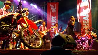 Banyu Langit Magdalena New Ken Arock at Alun Alun Ponorogo