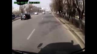Алматы  Маневры без поворотников 20150302 122727A