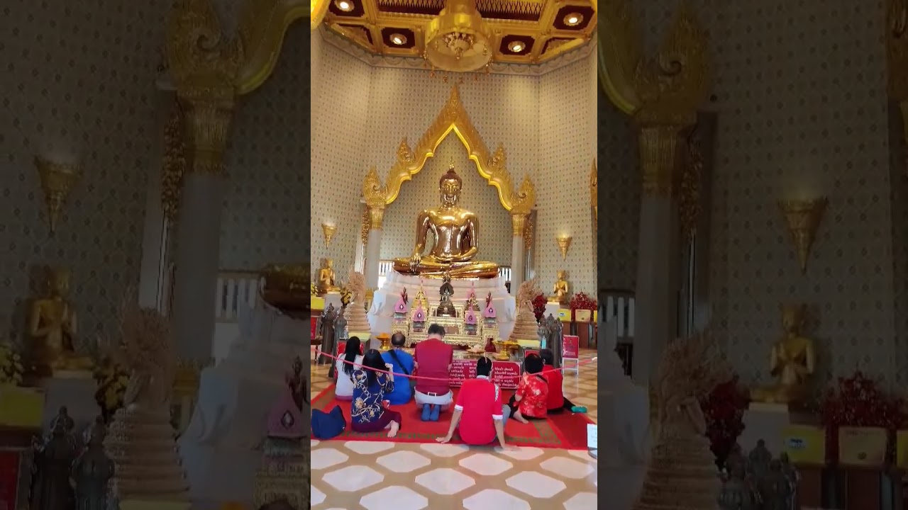 Exploring Wat Traimit Bangkok: The Golden Buddha Temple | Best Temples in Bangkok