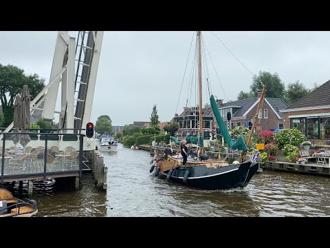 Moai fuort #2: "Elk jaar naar Burdaard, vaste prik!"