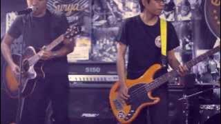 Hidden Message - Simpan Masa Lalu (Acoustic Live at Erlando Cafe)