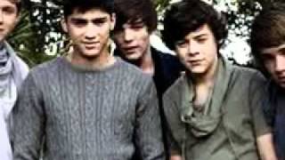Video thumbnail of "One direction... baby you light up my world(8)"