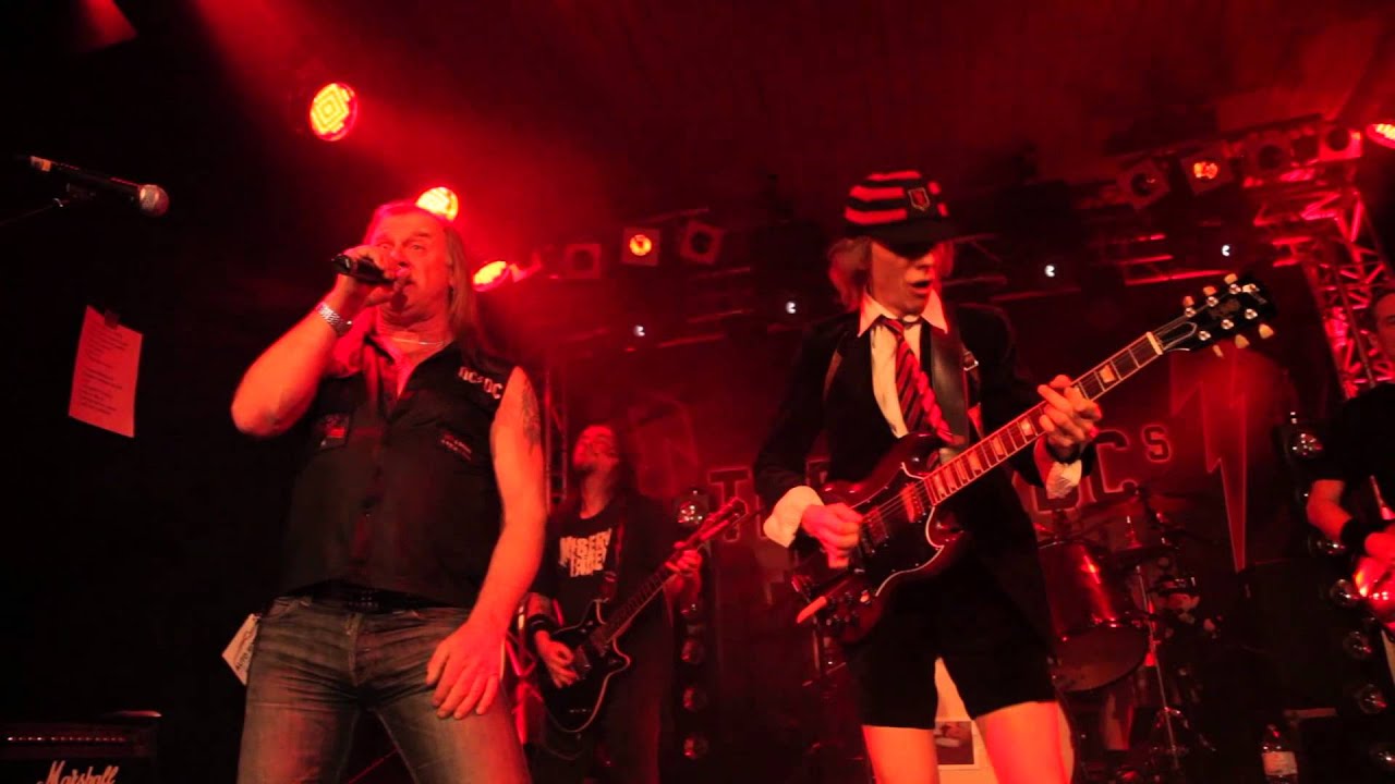 Die AC/DC Party 2015 in Neulietzegöricke - YouTube