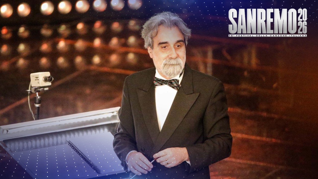 Sanremo 2026 - La standing ovation dell'Ariston per Peppe Vessicchio