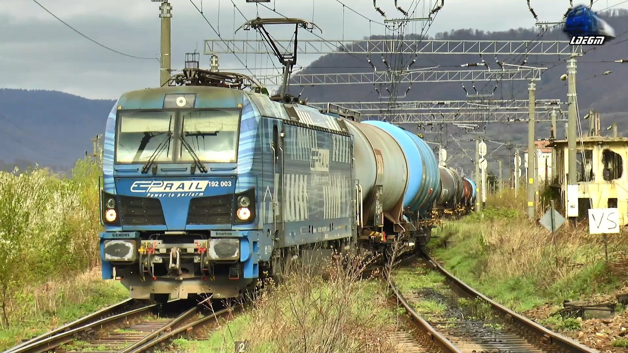 trenuri-de-marf-n-gara-deda-cargo-trains-in-deda-railway-station