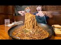 【大食い】巨大鉄板丸ごとパスタ‼️なんか元気ないから美味しいもの沢山食べたら元気100倍になりました【海老原まよい】