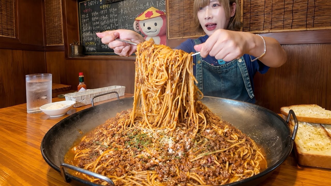Competitive Eating] A Massive Iron Plate Full of Pasta‼️ I was