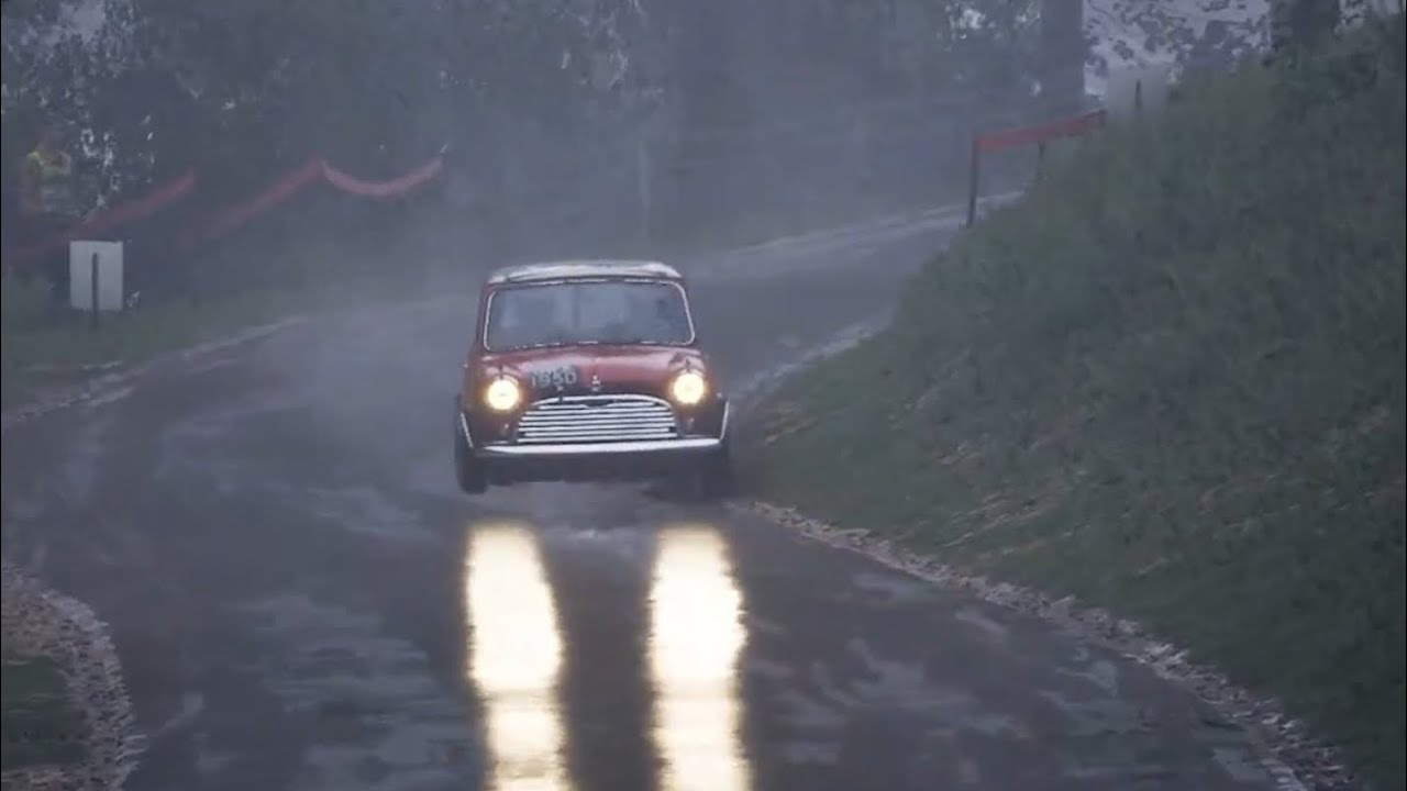 ACR - Mini Cooper - YouTube