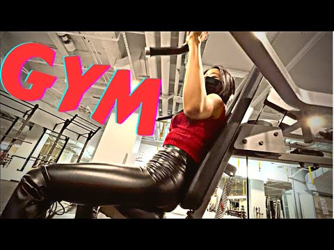 [ASMR] Giantess Aimee Gym Time, Watch Out While I Work Out! | 女巨人健身房一日遊