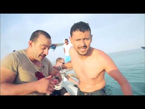 شوفوا احمد السقا عمل ايه فى رامز والمصور فى رامز قرش البحر