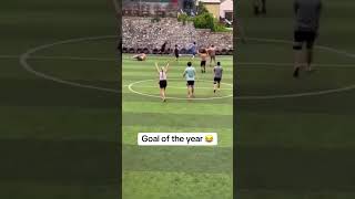 Give them the Puskas 😂👏 (via NunzioMarrazzo/X)