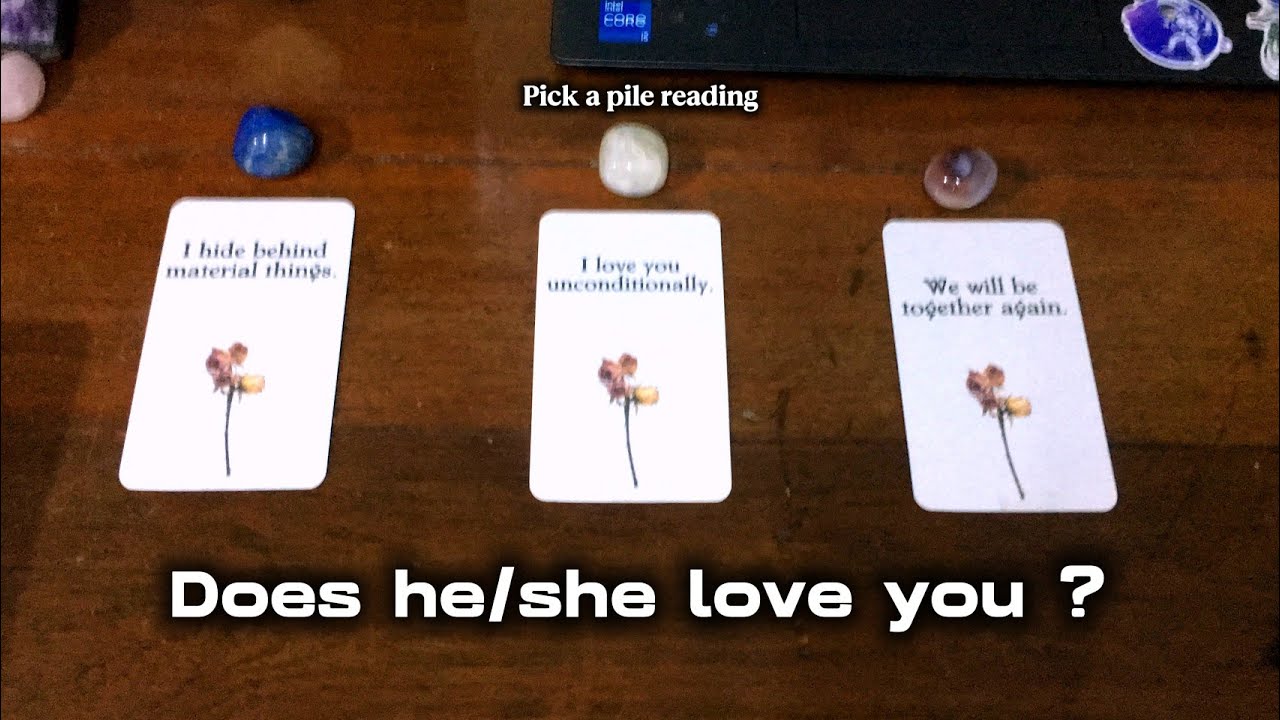 (PICK A PILE) Does he/she love you? 🥳❤️ | သူ/သူမ က သင့်ကို ချစ်ရဲ့လား 🥳❤️
