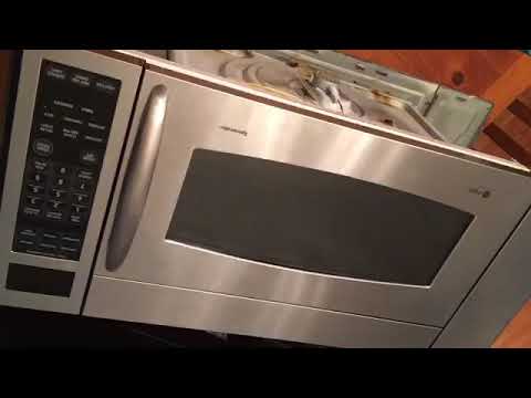 Microwave won’t heat food or water - YouTube