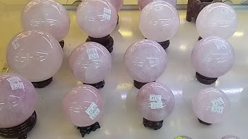 Quả cầu đá thạch anh hồng - Giá bán và tác dụng