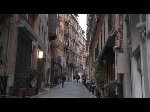 Video: Seyahat Süresi: İstanbul - Zıtlıklar şehri