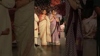 #smriti irani# ramp walk# in aaree# at bombay fashion times# #youtubeshorts# #shortsForGoal#