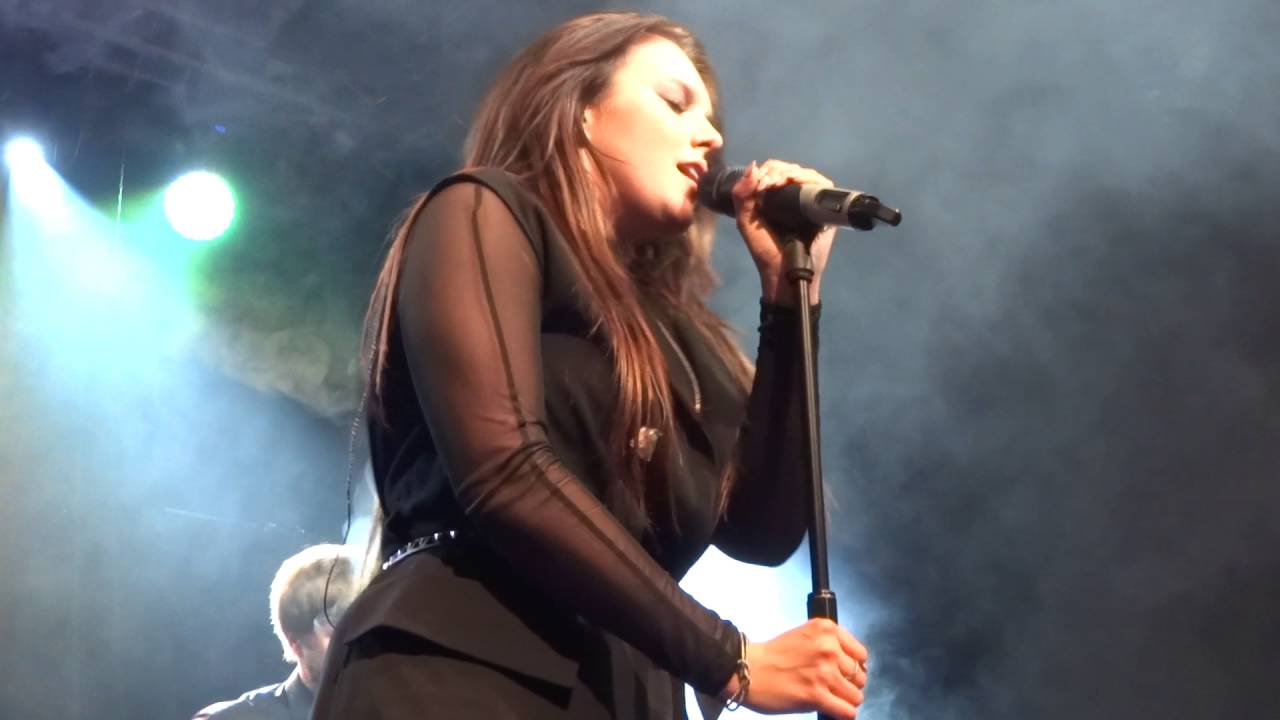 Ewa Farna - Ostrava - 27.4.2016 - Na ostří nože