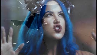 Смотреть клип Arch Enemy - House Of Mirrors