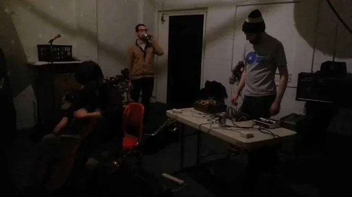 Freeman/Borden/C...  LIVE @ MUG DETROIT 12/29/12