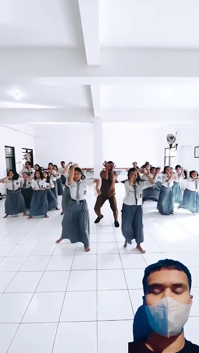 funny dubbing: guru dance dengan murid #reaction #kocak #ngakak #tawa #trendingshorts