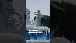 Disneyland’s 2022 Christmas Fantasy Parade