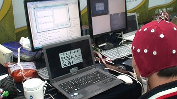 Keyboard control using SSVEP