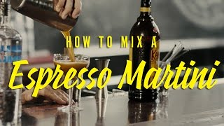 How to mix an Espresso Martini (recipe) | Kahlúa