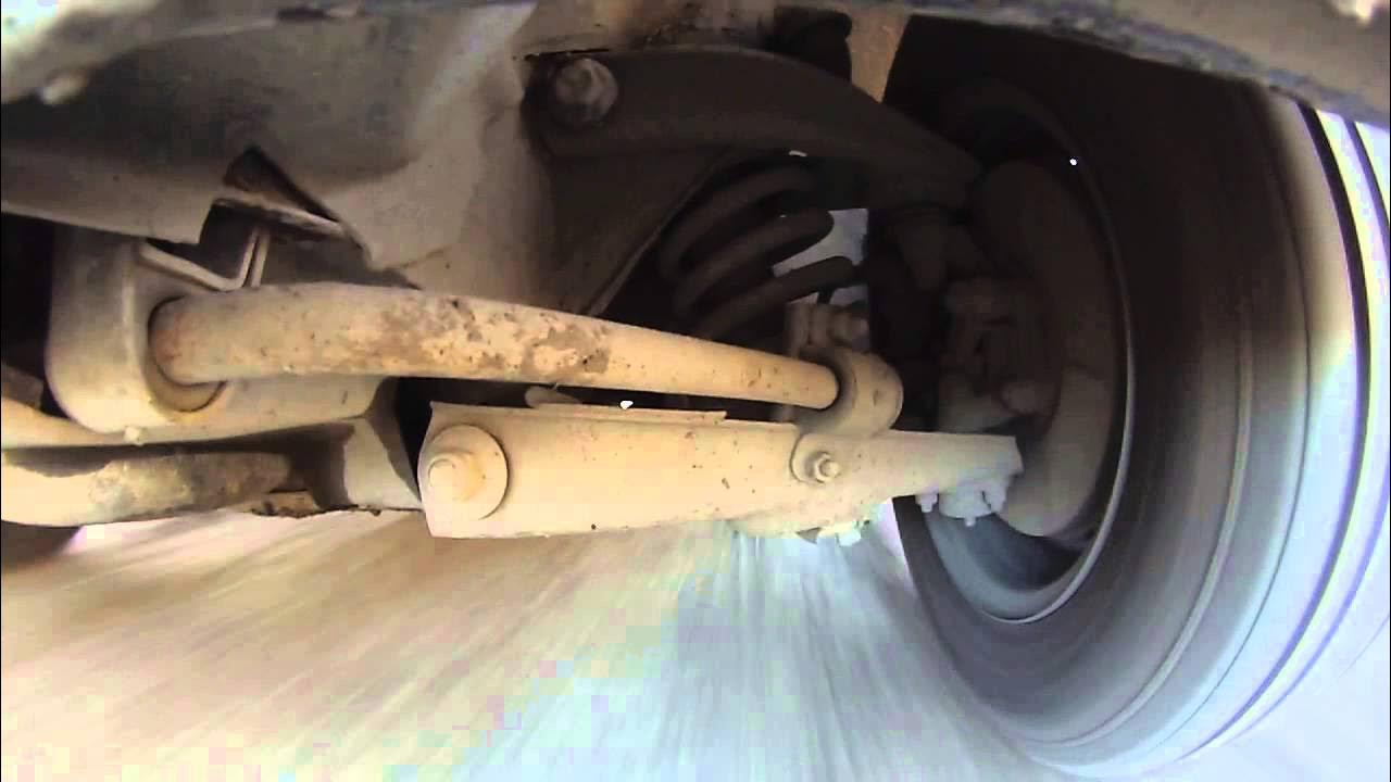 Вибрация на 80 ваз 2107. Ограничитель рулевого редуктора ваз 2106. Вибрация на 80 ваз 2107. Рулевые тяги ваз 2107 замена. Чем побрызгать сайлентблоки чтобы не скрипели.