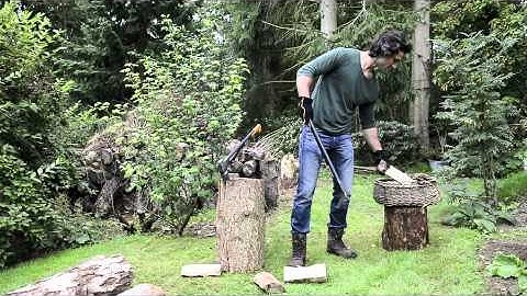 126006 Fiskars WoodXpert Sappie XA2 log pick up 01 21858