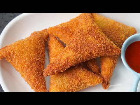 NEW SNACKS RECIPE | QUICK SNACKS RECIPE | INSTANT SNACKS RECIPE | BREAD SAMOSA #Shorts