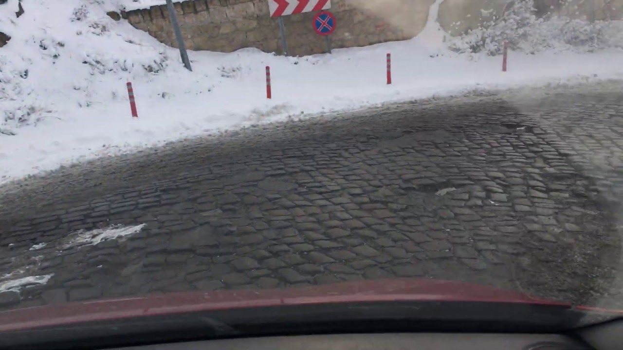 Шум дороги в машине