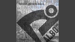 Bauxes (Original Mix)