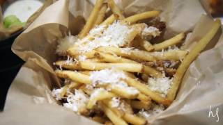 The Social Vine | Healdsburg Bar and Grill