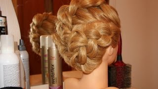 Романтическая причёска на средние волосы (изнаночная коса) Романтическая причёска на средние волосы (изнаночная коса)