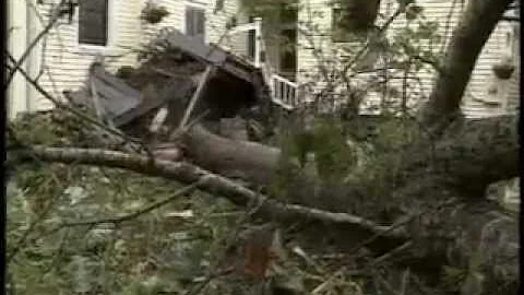Robert Riggs Report Hurricane Andrew Hits New Iber...