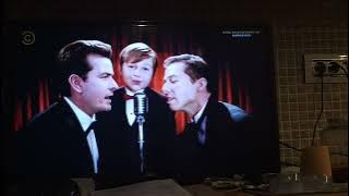 doi bărbați și jumătate intro