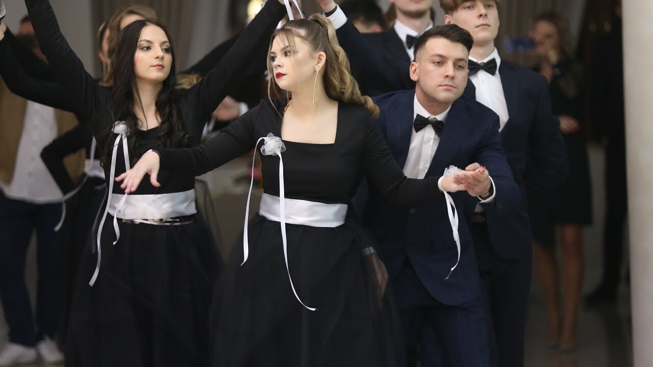 Studniówka ZSZ nr 3 w Ostrołęce - polonez