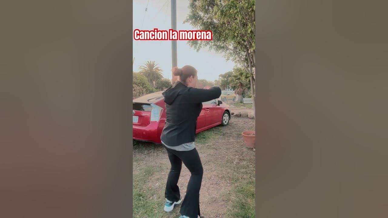 #cancion #lamorena #moviendo#lasintura