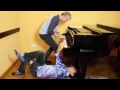 Capture de la vidéo 2 Pianists 1 Stool- Hyung-Ki Joo & Jean-Yves Thibaudet