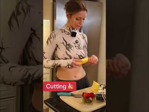 (ASMR) Cutting Strawberries  #asmr #food